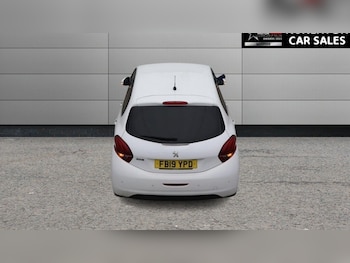 Used Peugeot 208 2019 for sale - 78501490: Photo