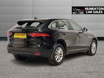 Used Jaguar F-Pace 2017 for sale - 76698408: Photo