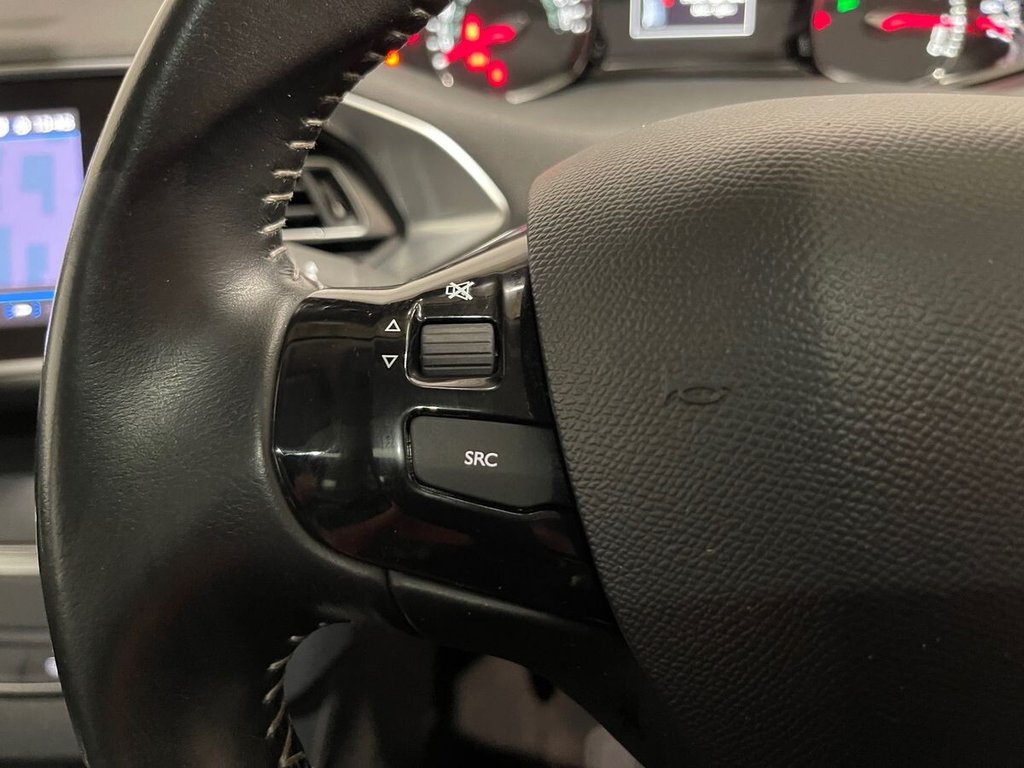 Used Peugeot 308 SW 2018 for sale - 76962367: Photo 25