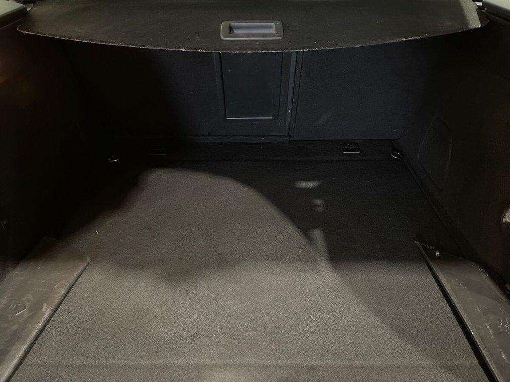 Used Peugeot 308 SW 2018 for sale - 76962367: Photo 29