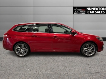 Used Peugeot 308 SW 2018 for sale - 76962367: Photo