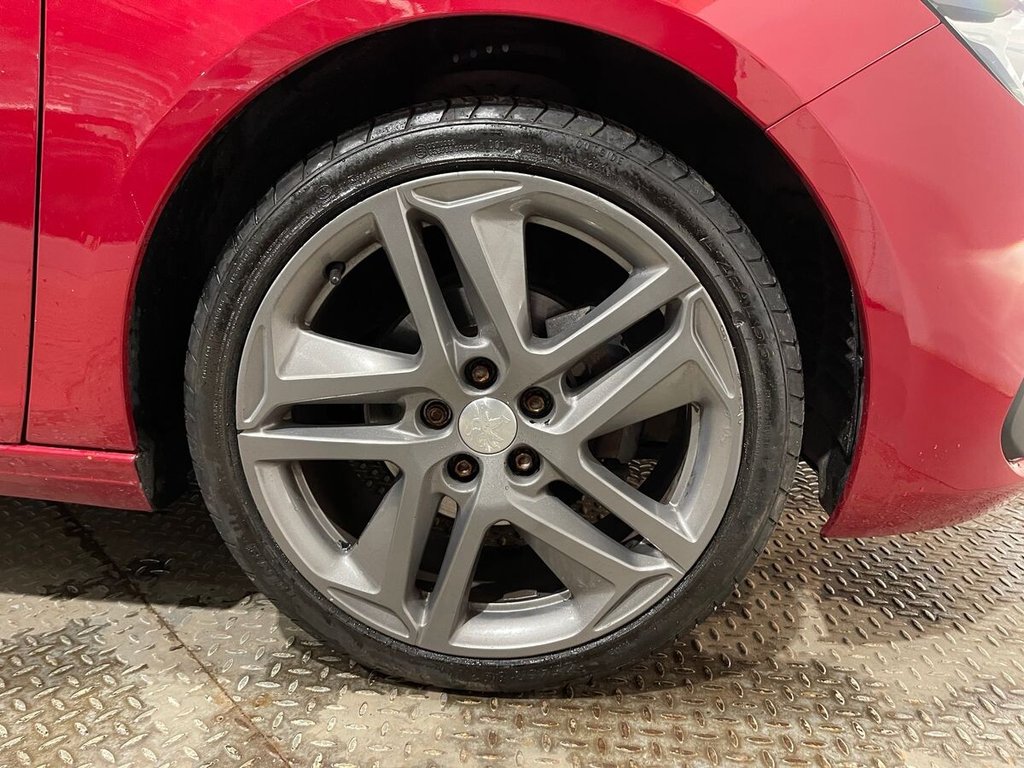 Used Peugeot 308 SW 2018 for sale - 76962367: Photo 32