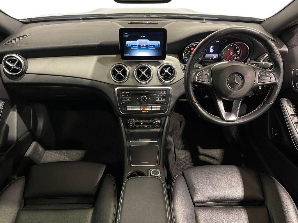 Used Mercedes-Benz GLA 2018 for sale - 76934840: Photo 10