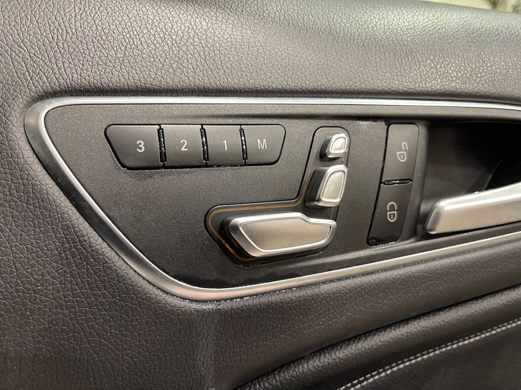 Used Mercedes-Benz GLA 2018 for sale - 76934840: Photo 35