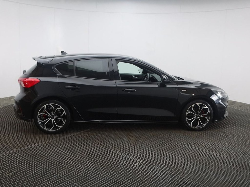 Used Ford Focus 2021 for sale - 76547157: Photo 4