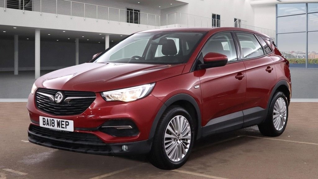 Used Vauxhall Grandland X 2018 for sale - 76848251: Photo 2