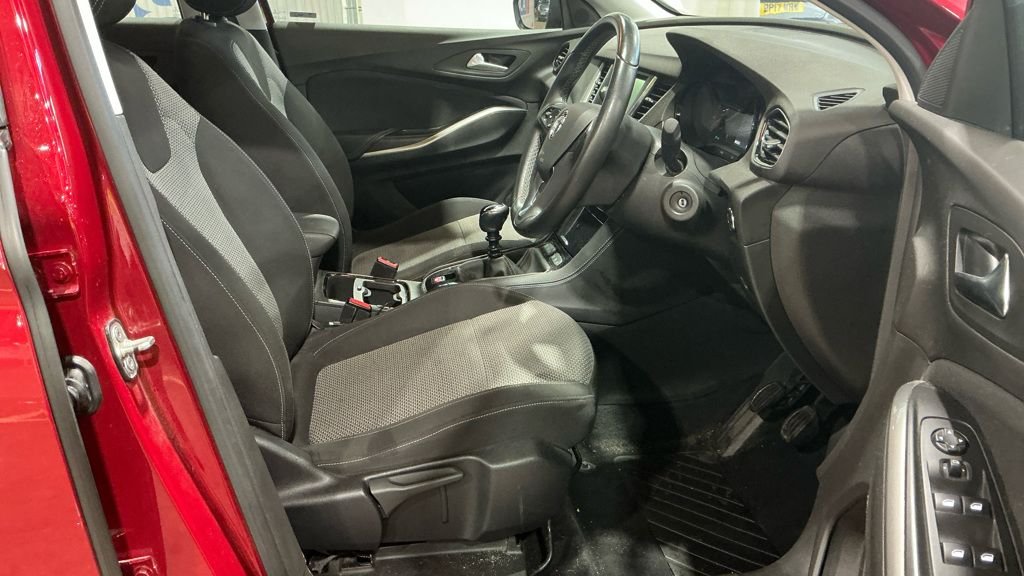Used Vauxhall Grandland X 2018 for sale - 76848251: Photo 9
