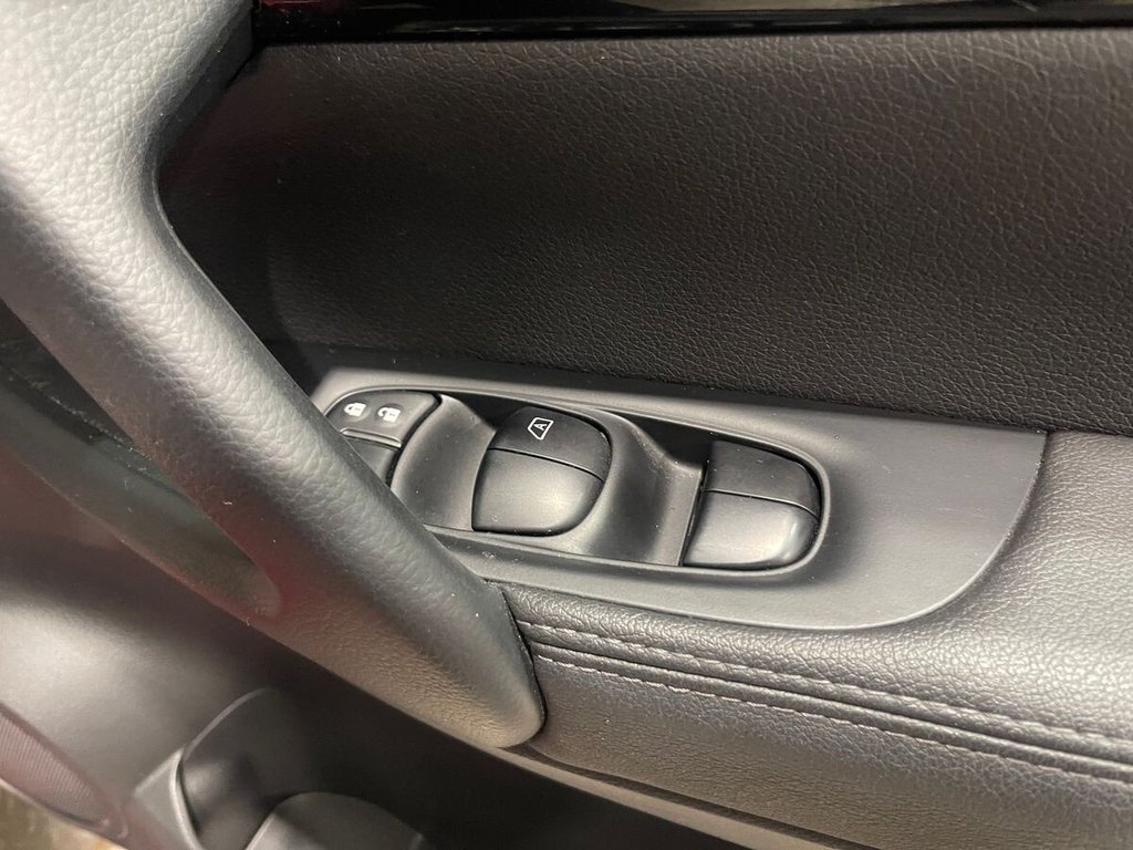 Used Nissan Qashqai 2014 for sale - 77533970: Photo 19