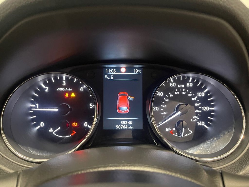 Used Nissan Qashqai 2014 for sale - 77533970: Photo 24