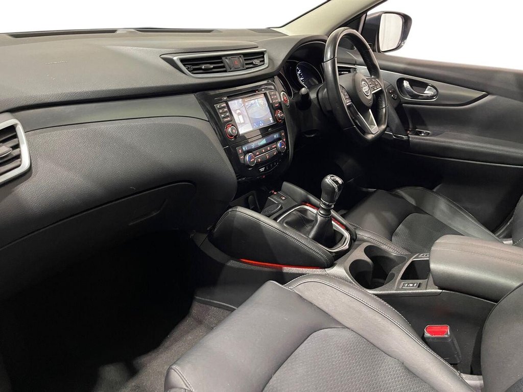 Used Nissan Qashqai 2018 for sale - 77139889: Photo 15