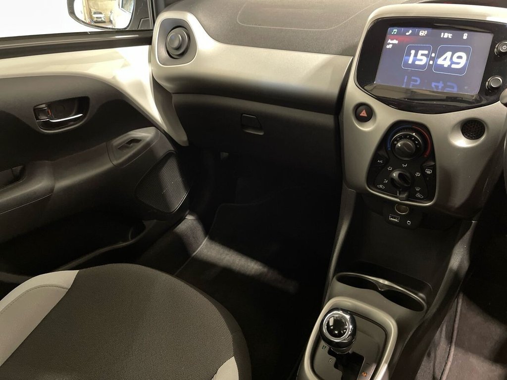 Used Toyota AYGO 2017 for sale - 78158536: Photo 14