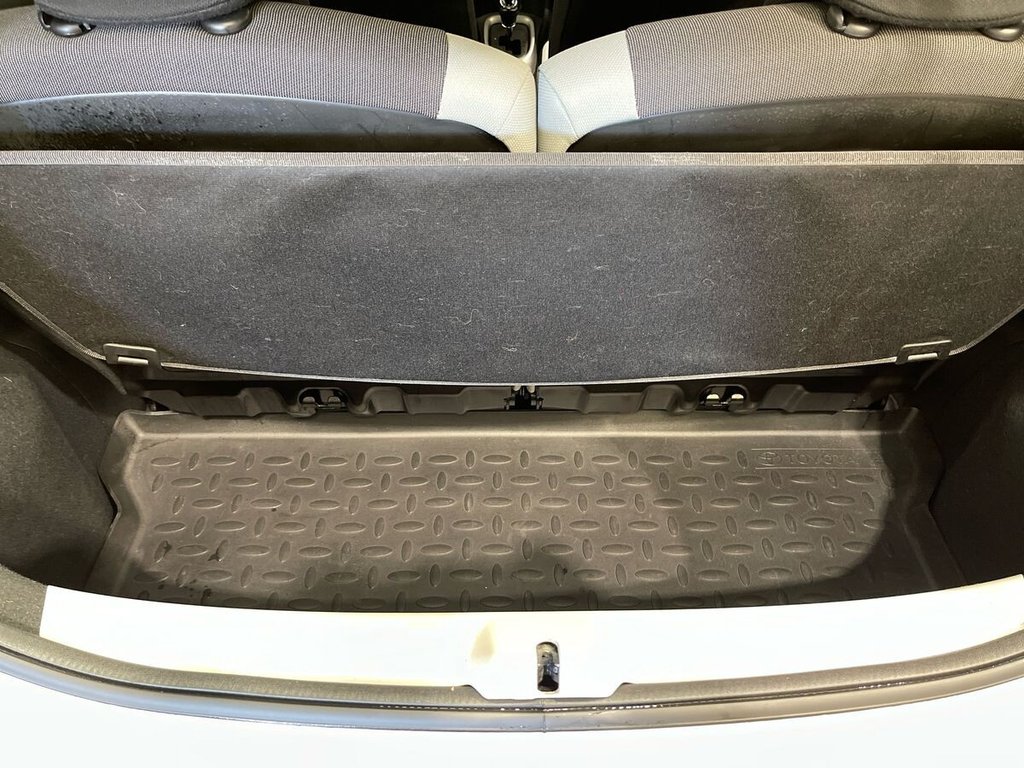 Used Toyota AYGO 2017 for sale - 78158536: Photo 23