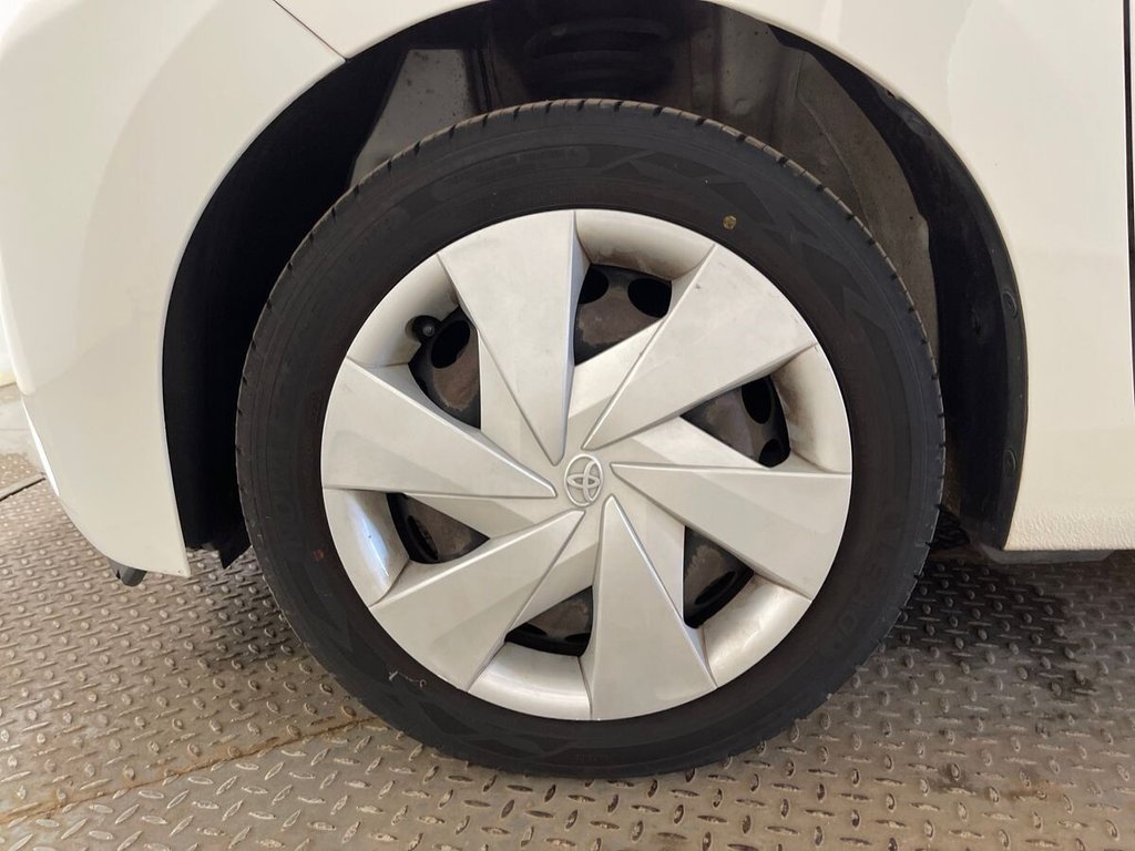 Used Toyota AYGO 2017 for sale - 78158536: Photo 24