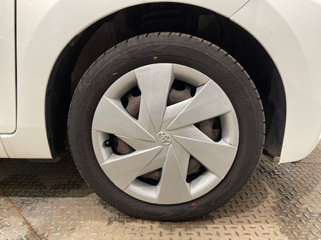 Used Toyota AYGO 2017 for sale - 78158536: Photo 25