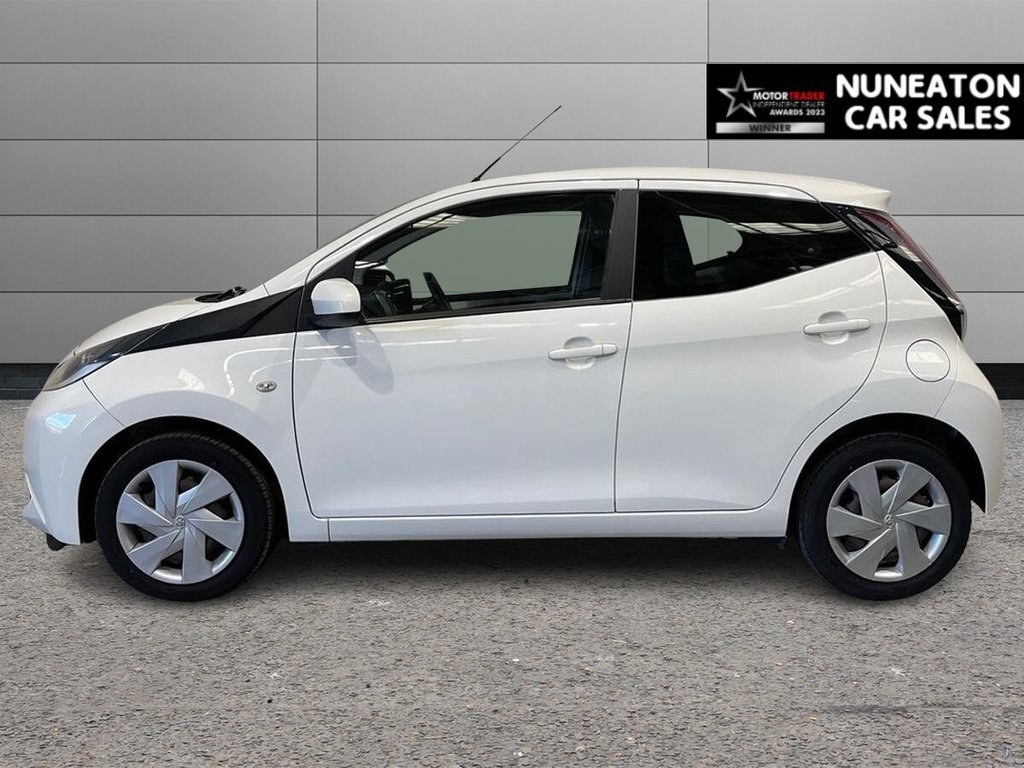 Used Toyota AYGO 2017 for sale - 78158536: Photo 6