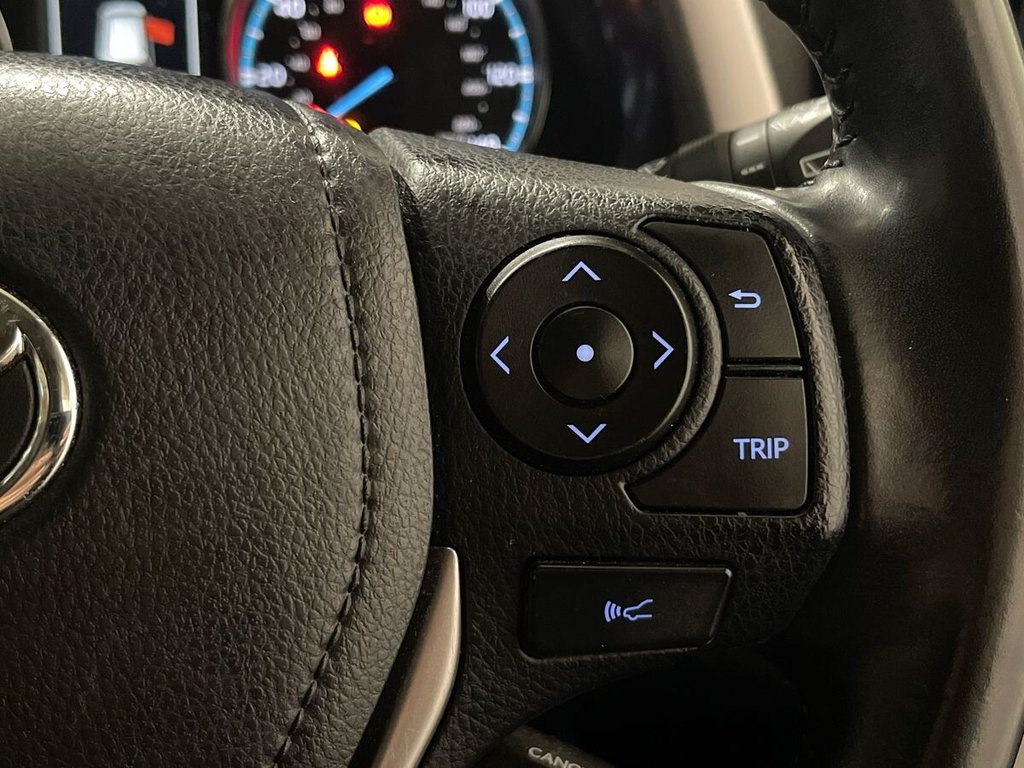 Used Toyota RAV4 2018 for sale - 77734018: Photo 25