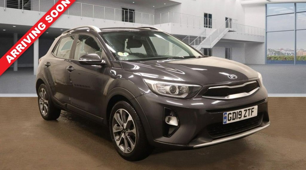 Used Kia Stonic 2019 for sale - 76632160: Photo 1
