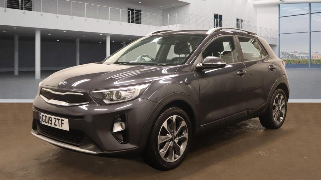 Used Kia Stonic 2019 for sale - 76632160: Photo 2