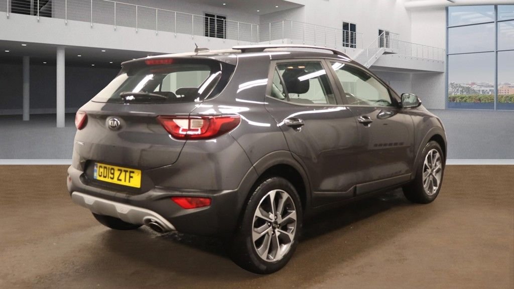 Used Kia Stonic 2019 for sale - 76632160: Photo 4