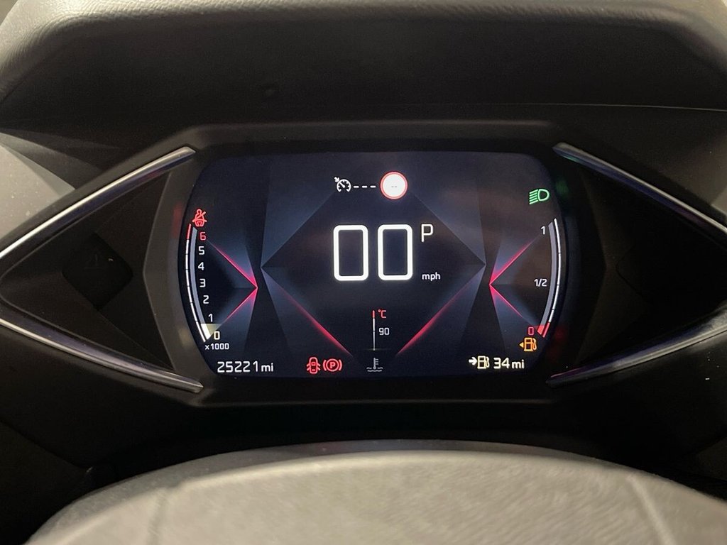 Used DS Automobiles DS 3 Crossback 2021 for sale - 76798057: Photo 18