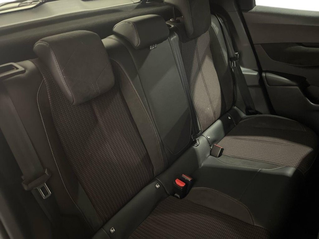 Used DS Automobiles DS 3 Crossback 2021 for sale - 76798057: Photo 21