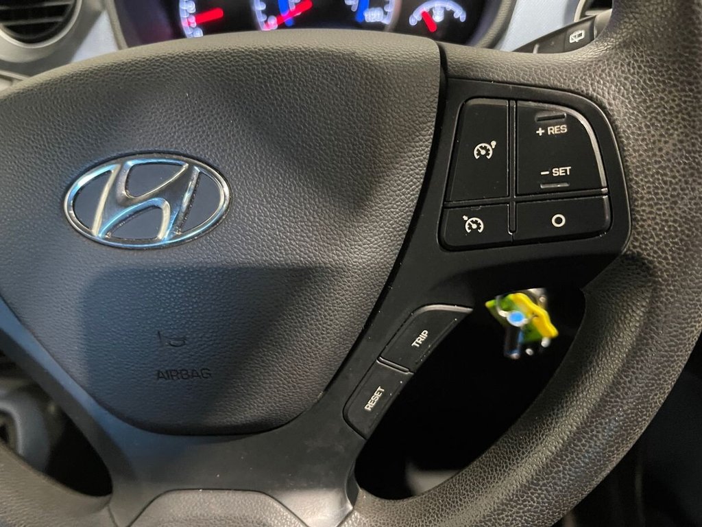Used Hyundai i10 2015 for sale - 76797874: Photo 19