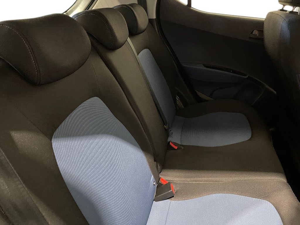 Used Hyundai i10 2015 for sale - 76797874: Photo 20