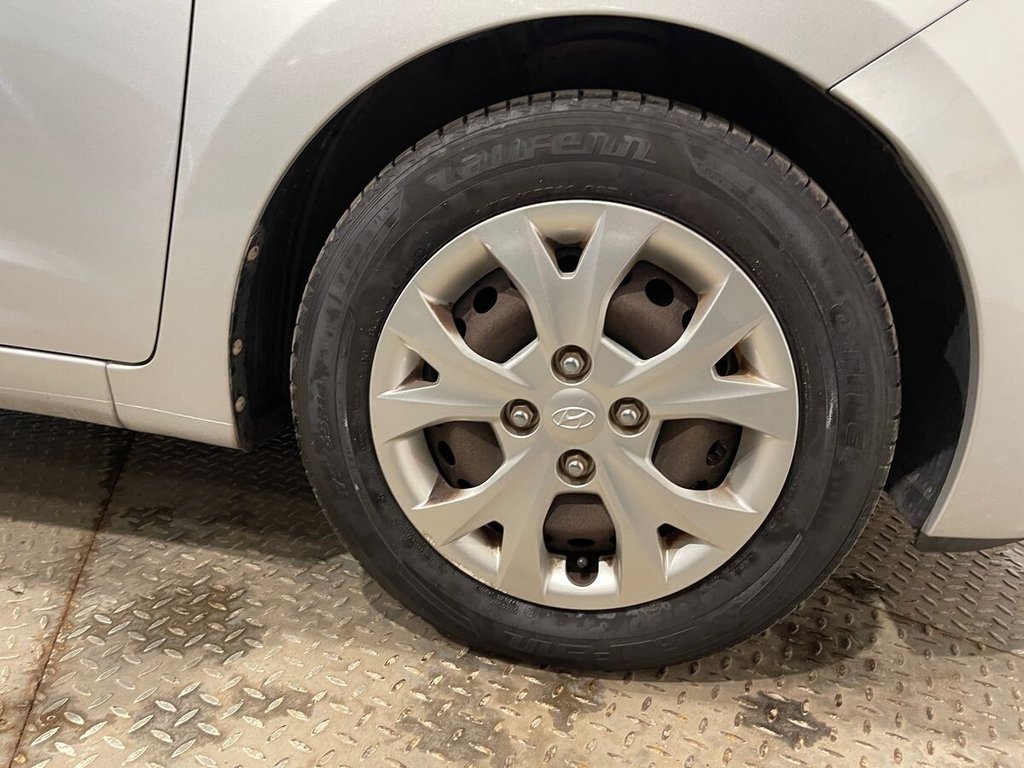 Used Hyundai i10 2015 for sale - 76797874: Photo 22