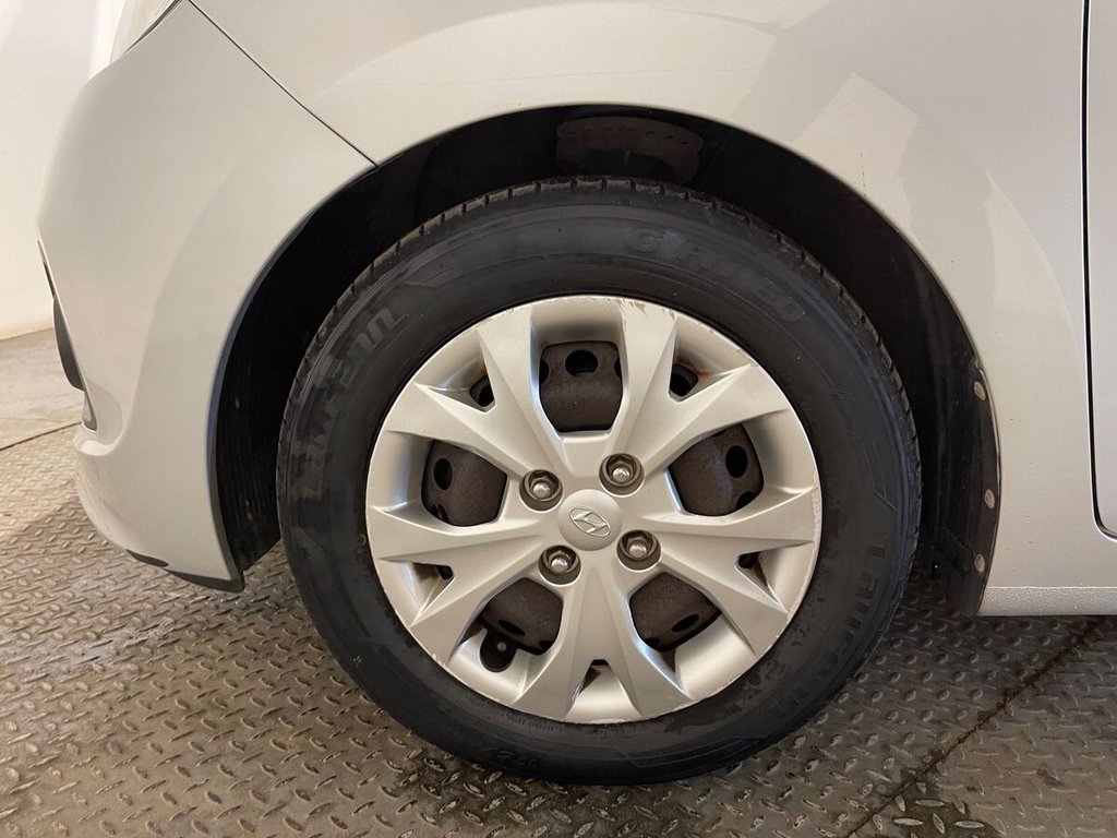 Used Hyundai i10 2015 for sale - 76797874: Photo 24