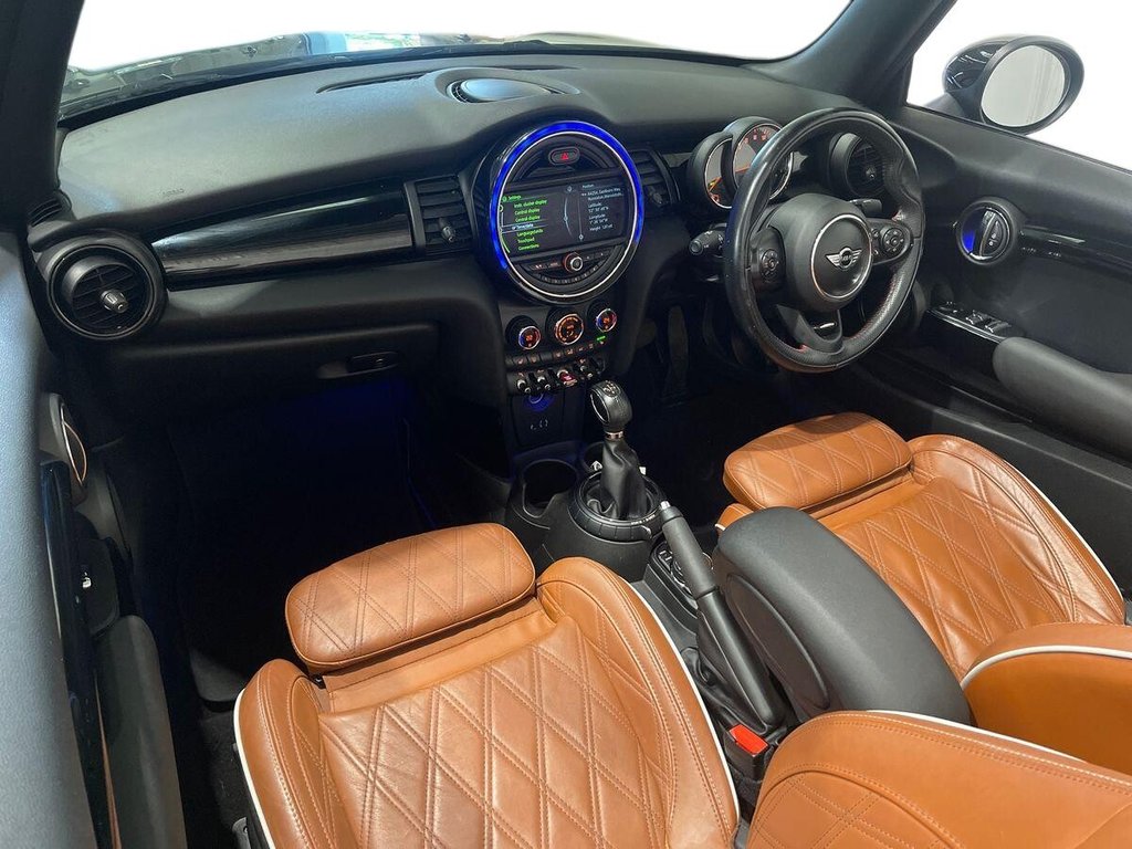 Used MINI Convertible 2017 for sale - 76888524: Photo 14