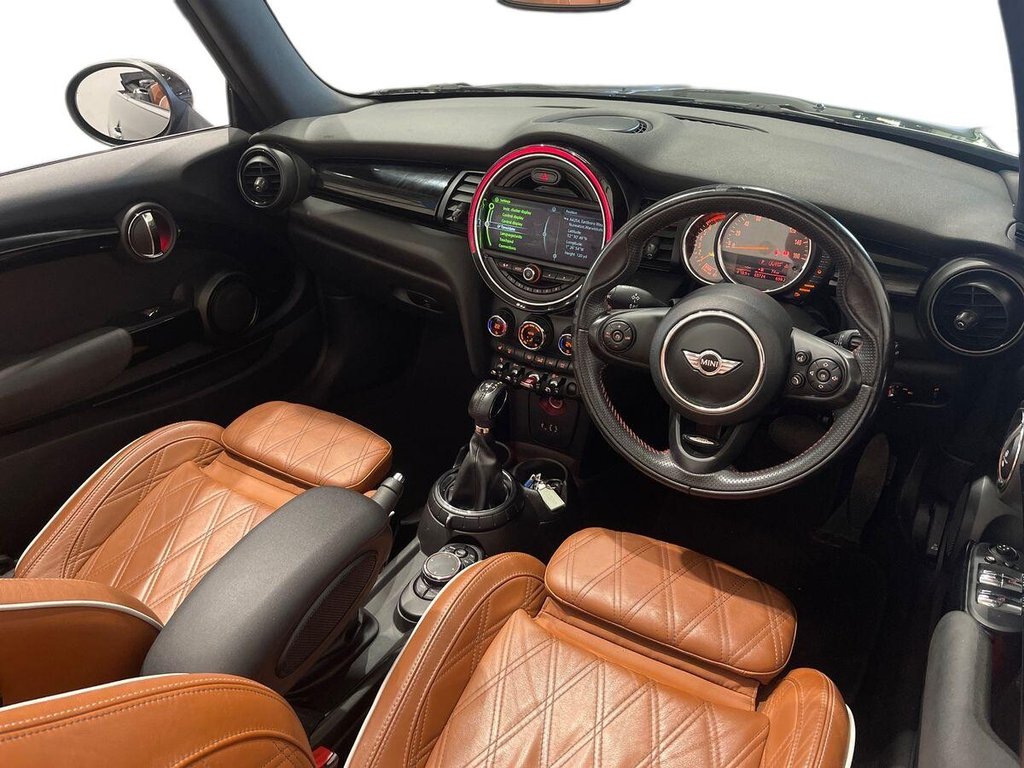 Used MINI Convertible 2017 for sale - 76888524: Photo 9