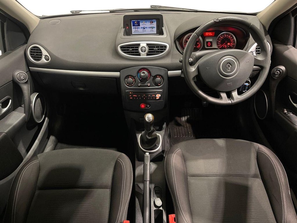 Used Renault Clio 2009 for sale - 77905381: Photo 10