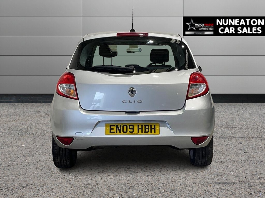 Used Renault Clio 2009 for sale - 77905381: Photo 4
