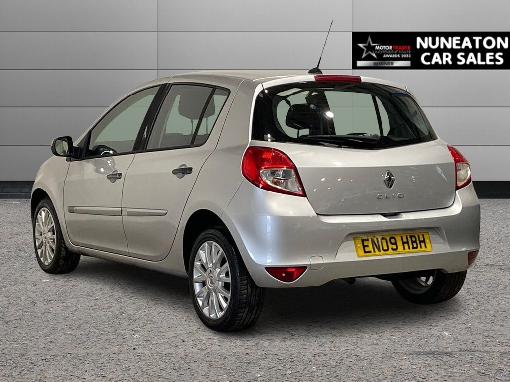 Used Renault Clio 2009 for sale - 77905381: Photo 5