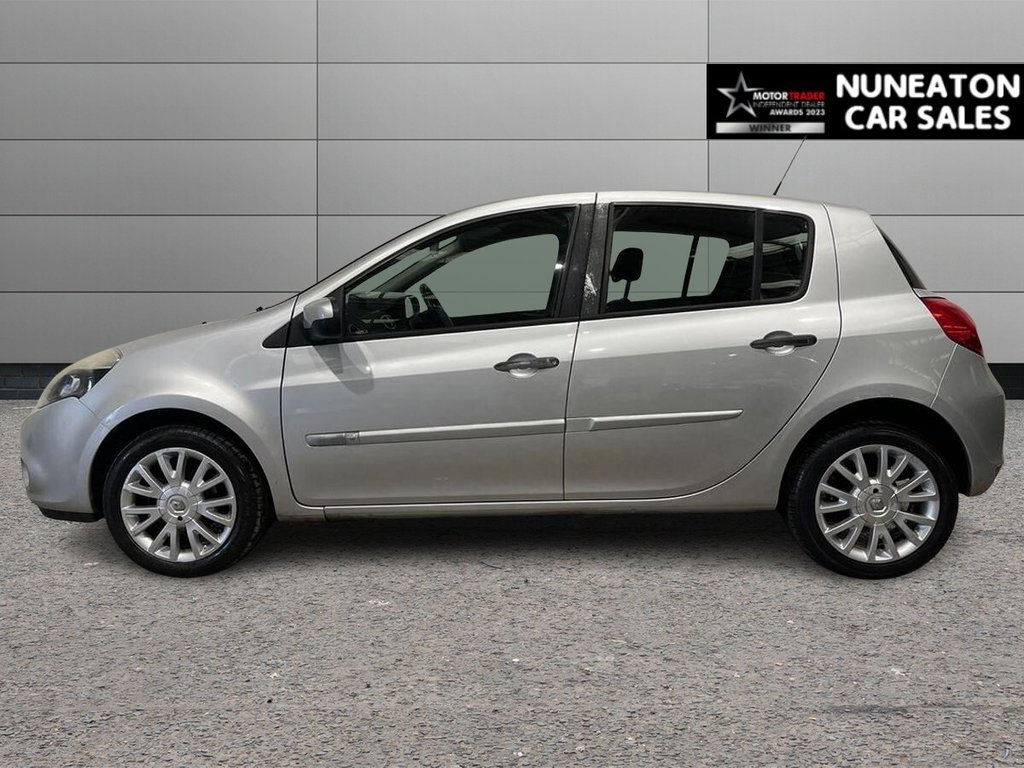 Used Renault Clio 2009 for sale - 77905381: Photo 6