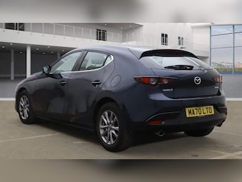 Used Mazda Mazda3 2020 for sale - 76280188: Photo 3