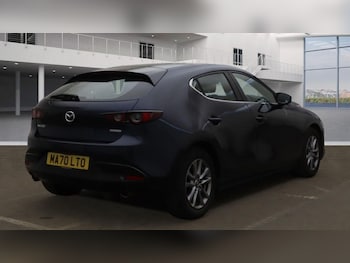 Used Mazda Mazda3 2020 for sale - 76280188: Photo 4