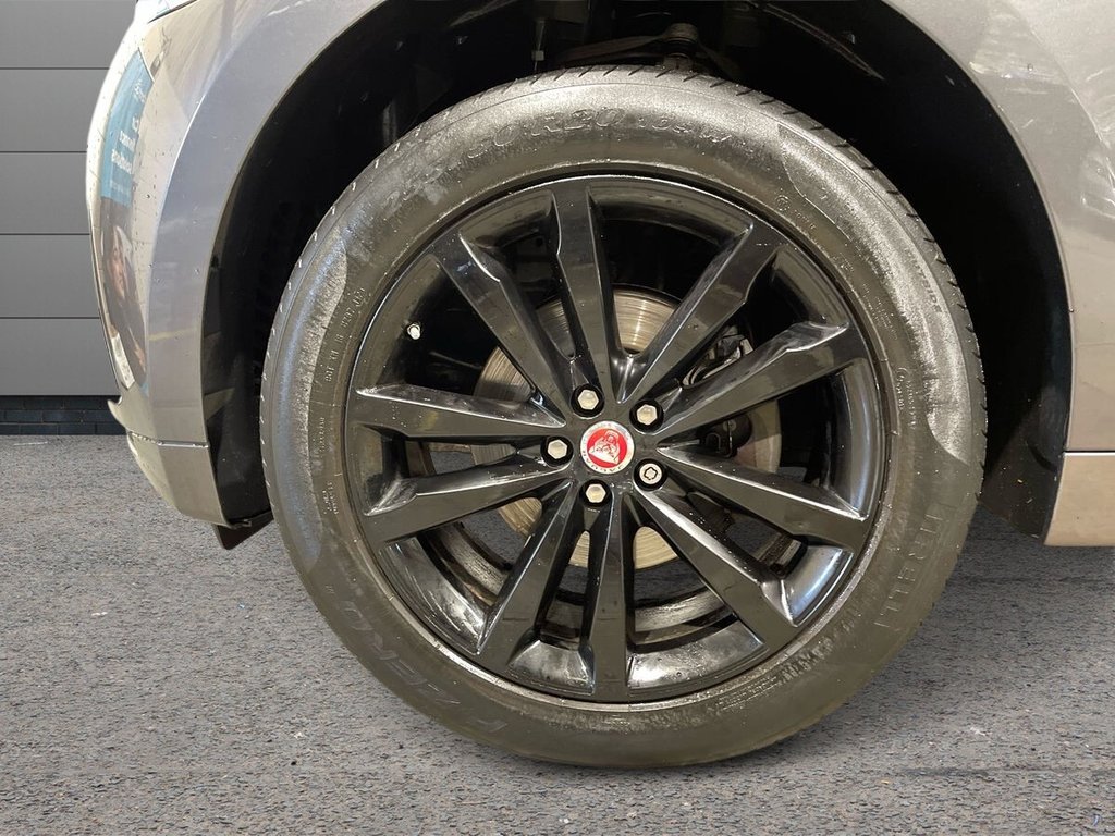 Used Jaguar F-Pace 2017 for sale - 77463393: Photo 13