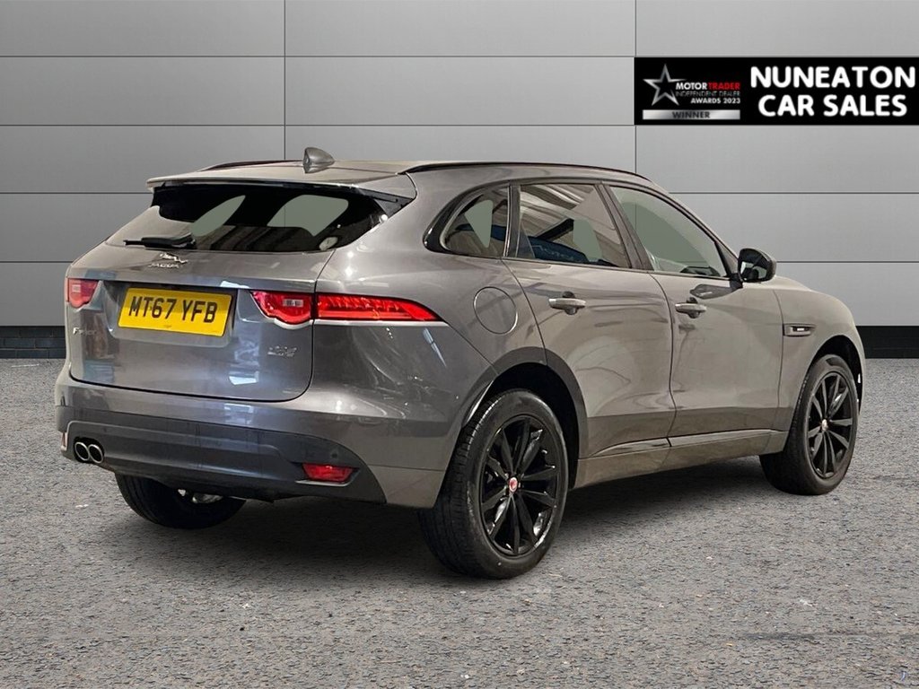 Used Jaguar F-Pace 2017 for sale - 77463393: Photo 3