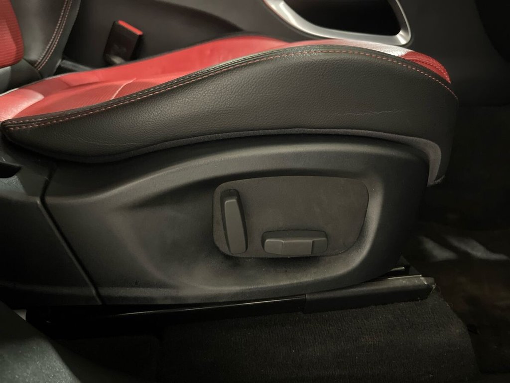 Used Jaguar F-Pace 2017 for sale - 77463393: Photo 35