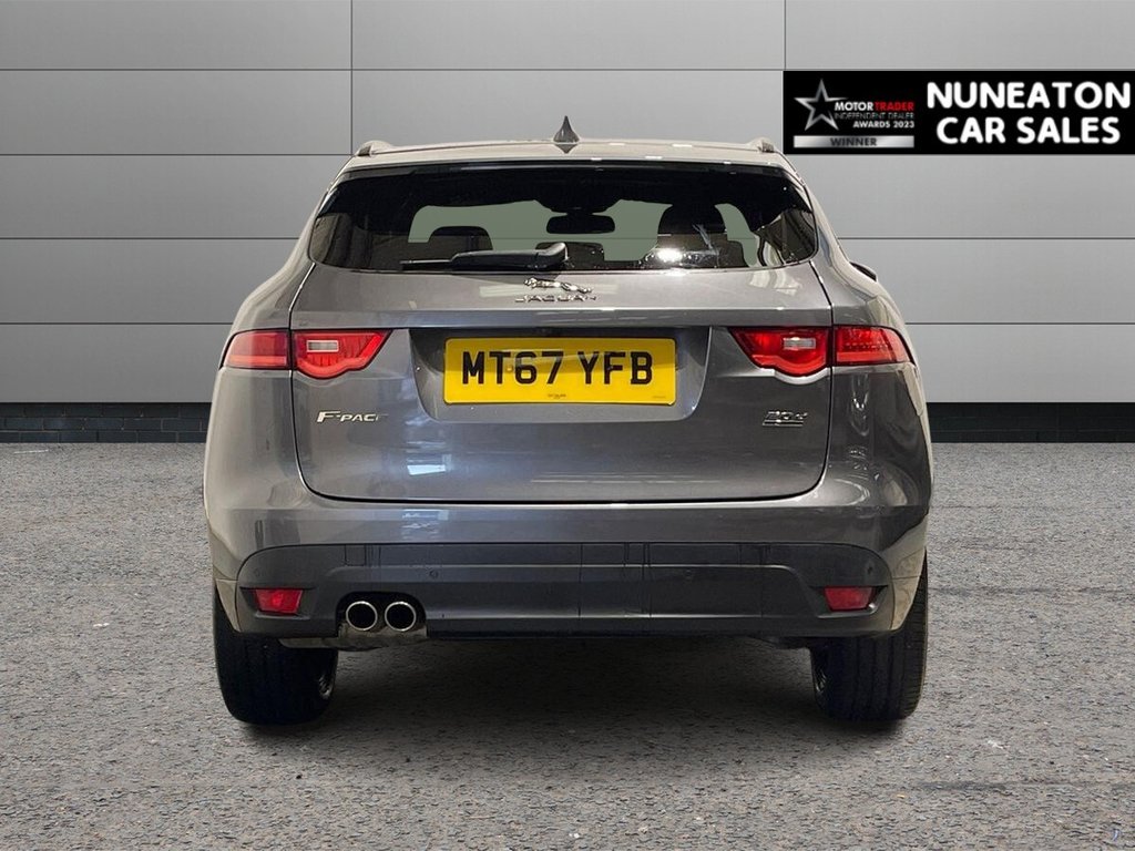 Used Jaguar F-Pace 2017 for sale - 77463393: Photo 4