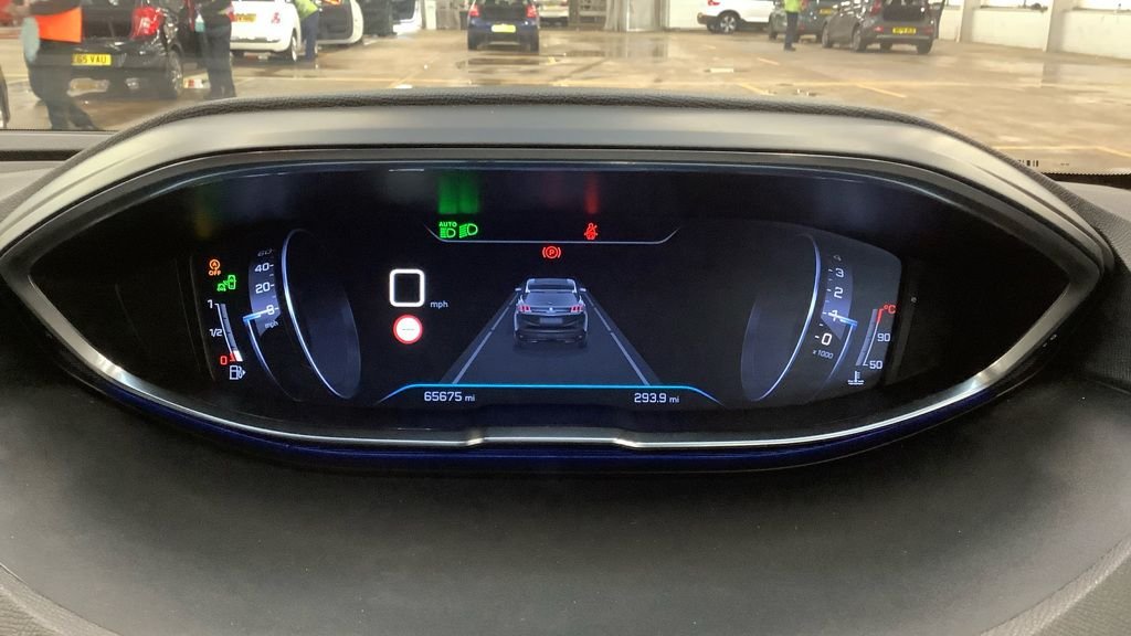 Used Peugeot 3008 2018 for sale - 77007568: Photo 10