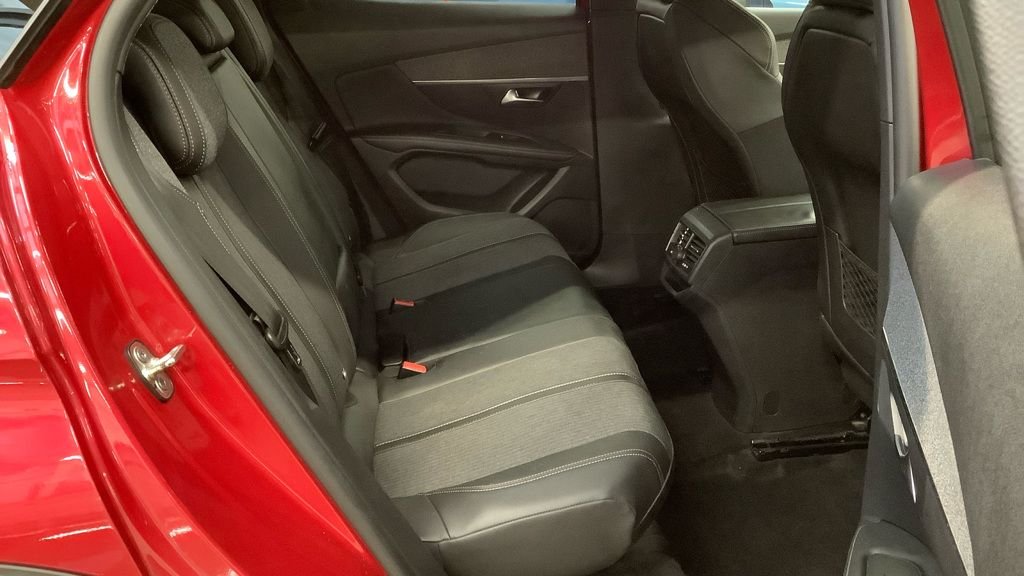 Used Peugeot 3008 2018 for sale - 77007568: Photo 8