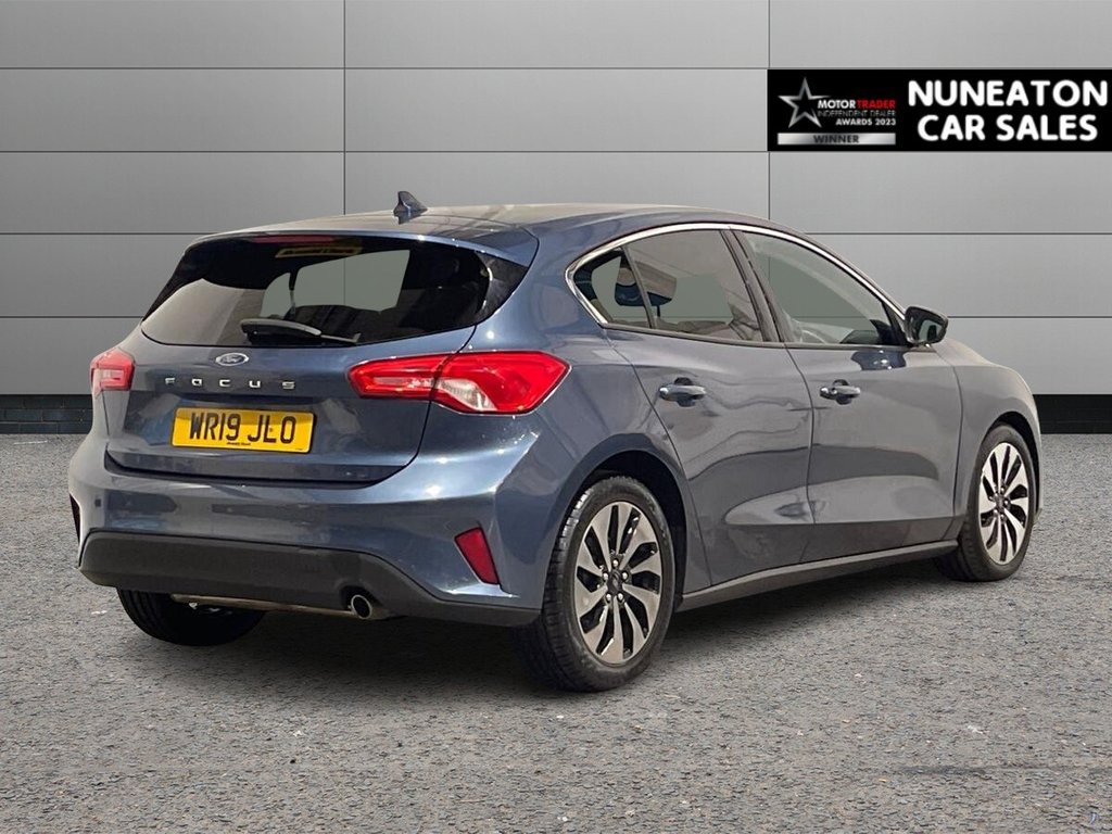 Used Ford Focus 2019 for sale - 76582422: Photo 3