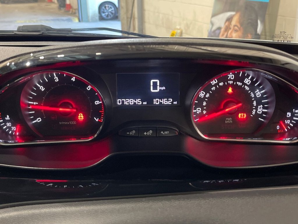 Used Peugeot 208 2015 for sale - 78016745: Photo 24