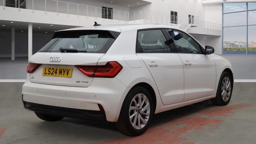 Used Audi A1 2024 for sale - 76848141: Photo 4