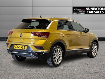 Used Volkswagen T-Roc 2021 for sale - 79493847: Photo