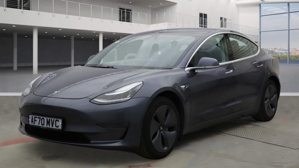 Used Tesla Model 3 2020 for sale - 77111073: Photo 2