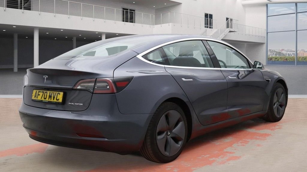 Used Tesla Model 3 2020 for sale - 77111073: Photo 4