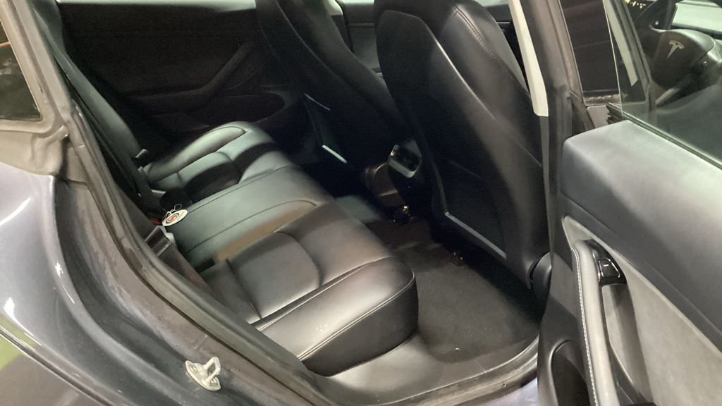 Used Tesla Model 3 2020 for sale - 77111073: Photo 8